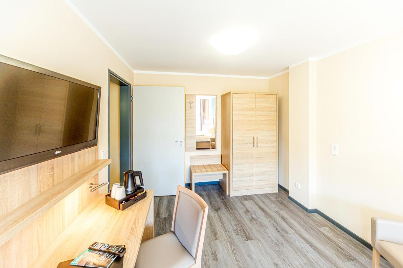Hotel Ruegenblick Stralsund Exterior foto