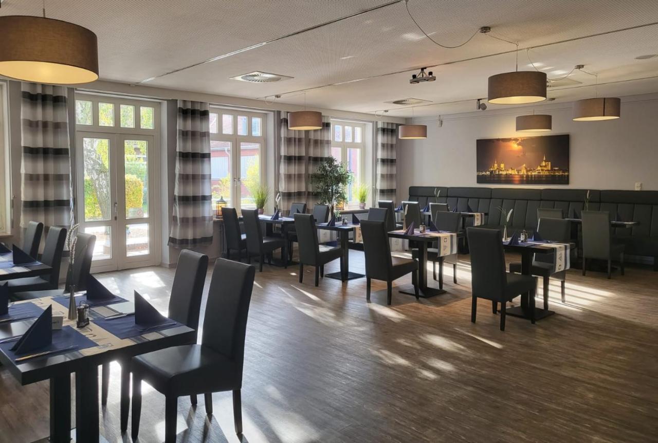 Hotel Ruegenblick Stralsund Exterior foto
