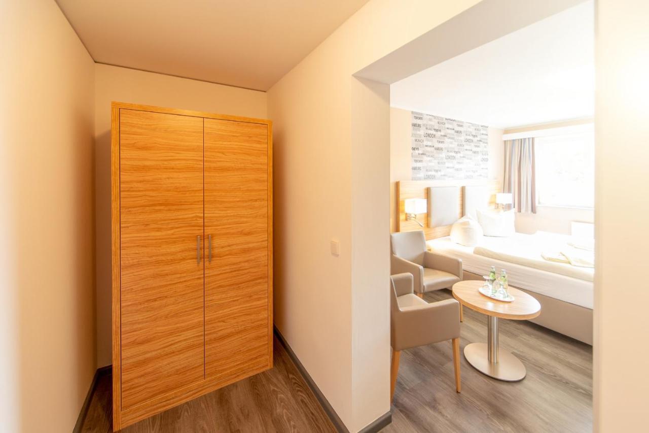 Hotel Ruegenblick Stralsund Exterior foto